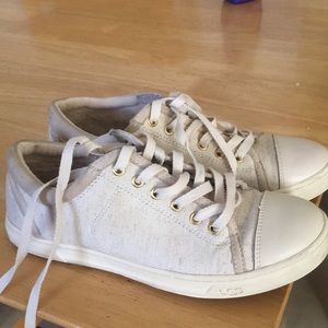 UPDATED:💌🐑UGG SNEAKERS!🐑💌